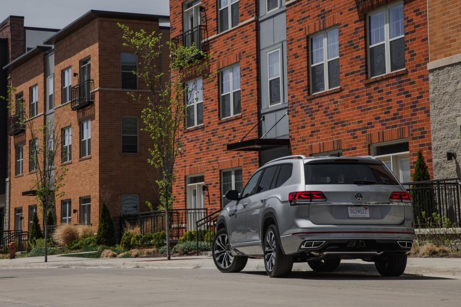  Volkswagen Atlas SEL V6 R-Line 2020 года  (фото 43 из 43)